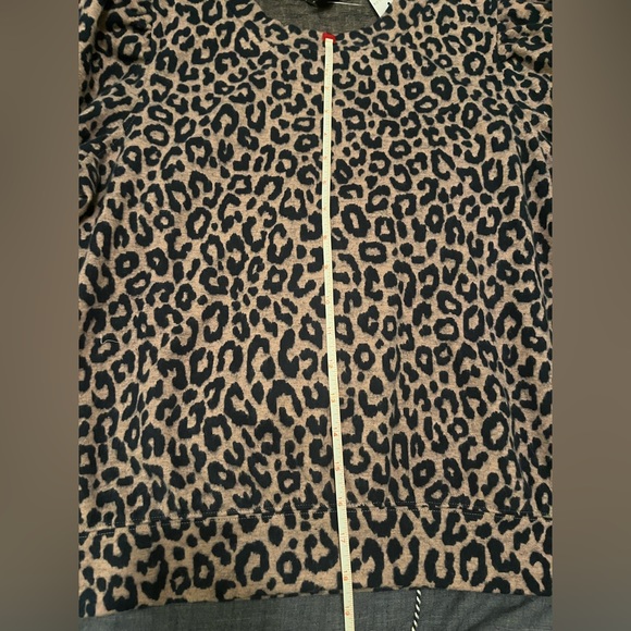 Ann Taylor fleece pullover sweaters - Picture 5 of 6